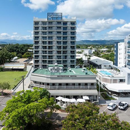 Oaks Townsville Metropole Hotel Exterior photo