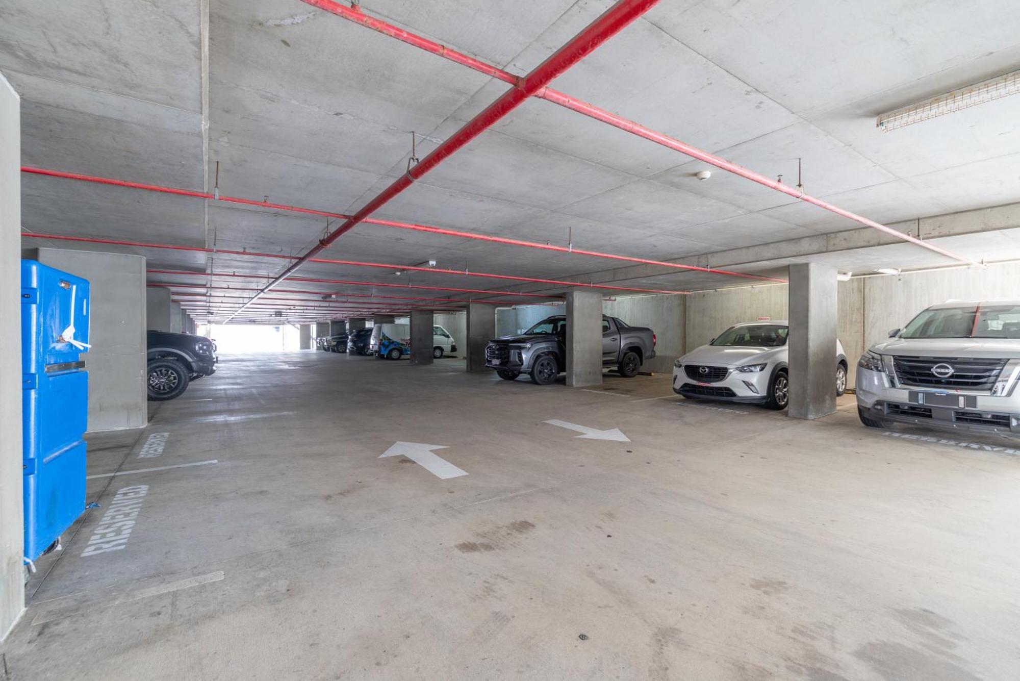 Oaks Townsville Metropole Hotel Exterior photo